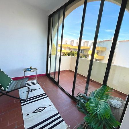 Apartamento Bem Localizado Albufeira Eksteriør billede